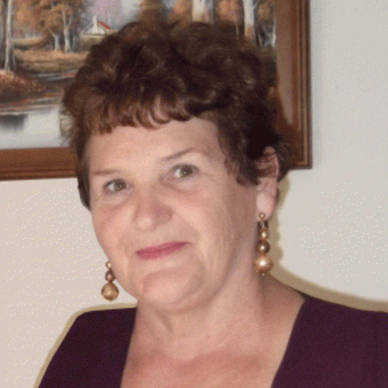 Ros McFarlane 2 Ros McFarlane 2